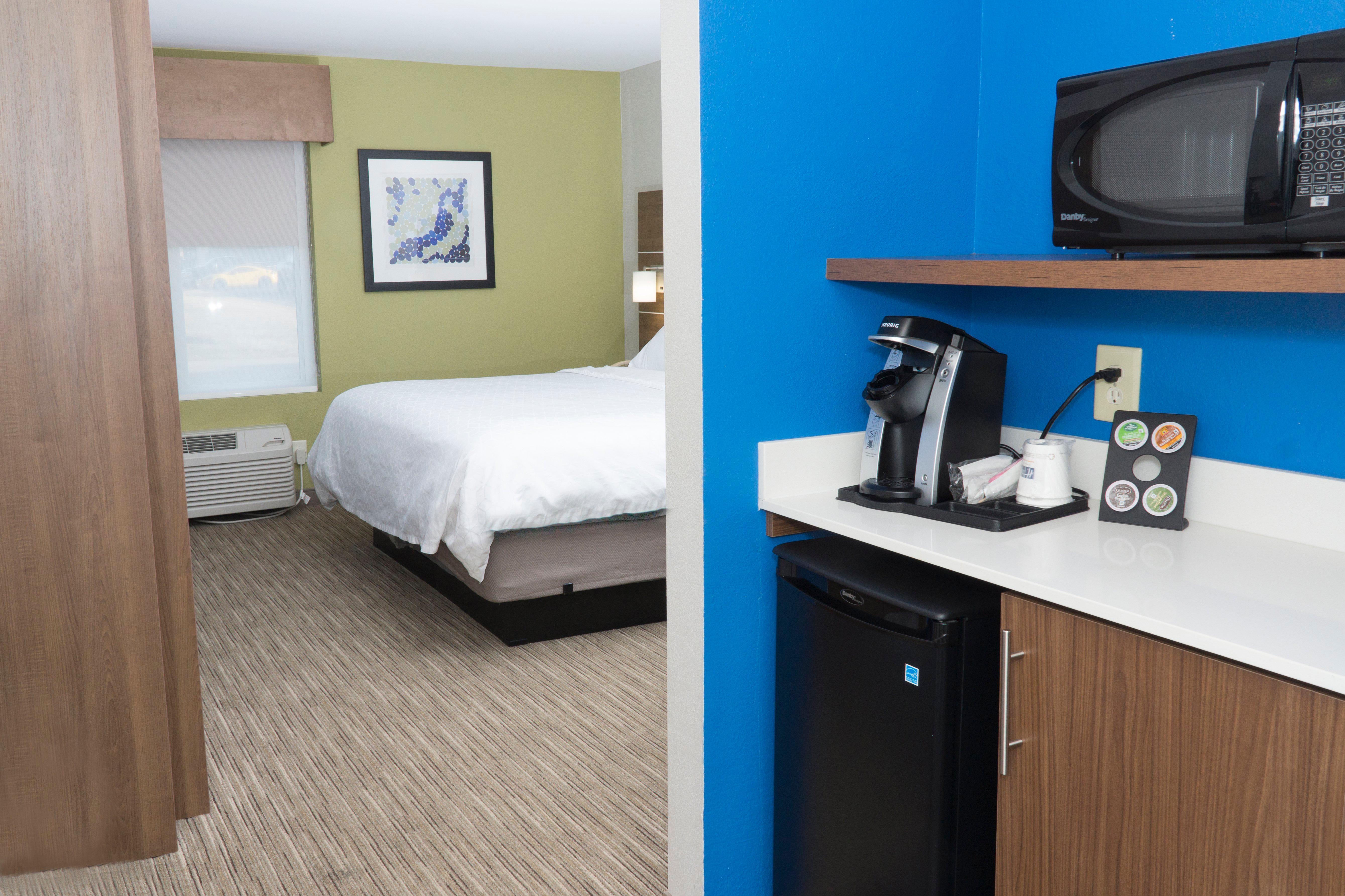 Holiday Inn Express Hotel & Suites Madison By Ihg Zewnętrze zdjęcie