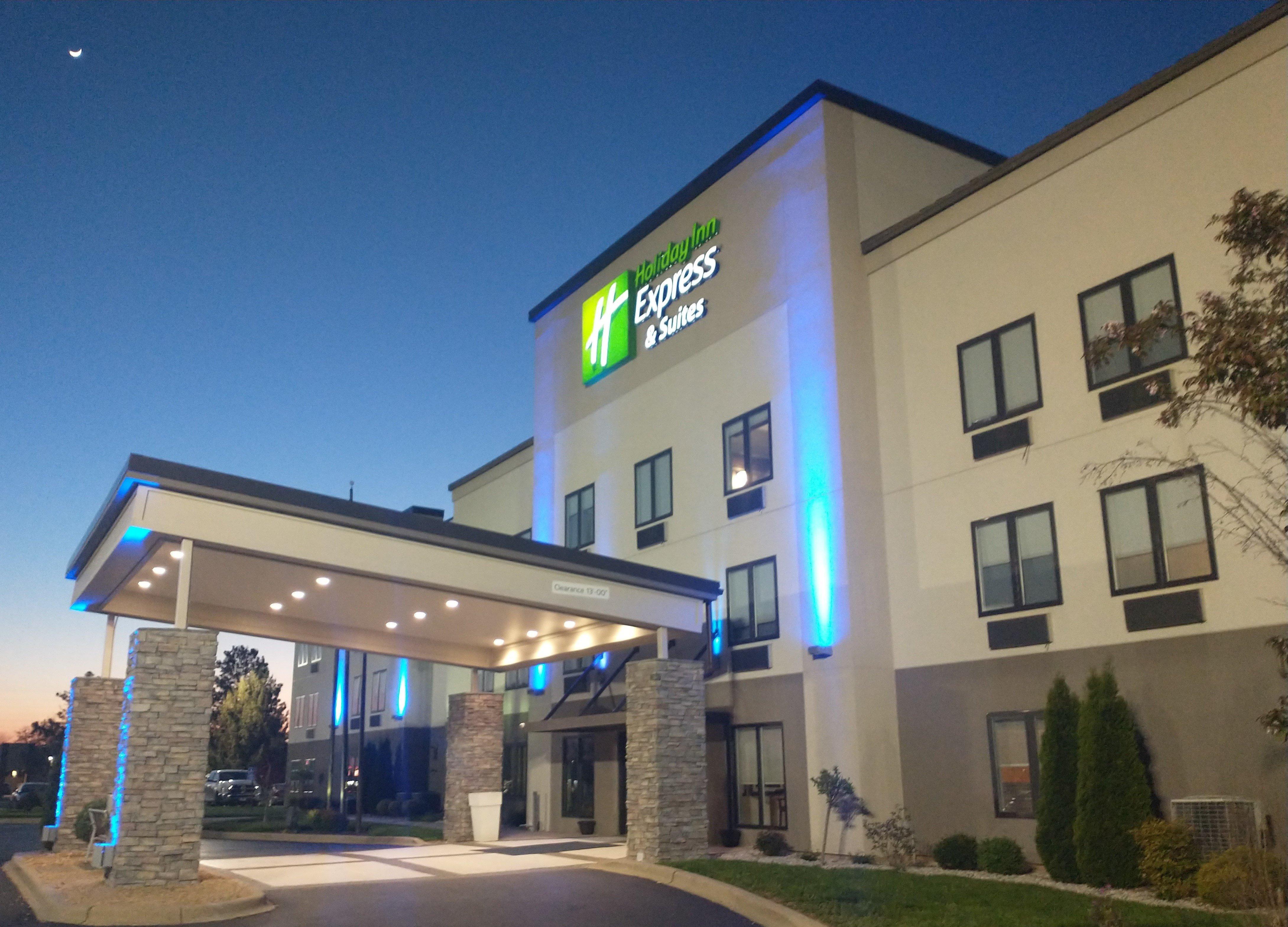 Holiday Inn Express Hotel & Suites Madison By Ihg Zewnętrze zdjęcie