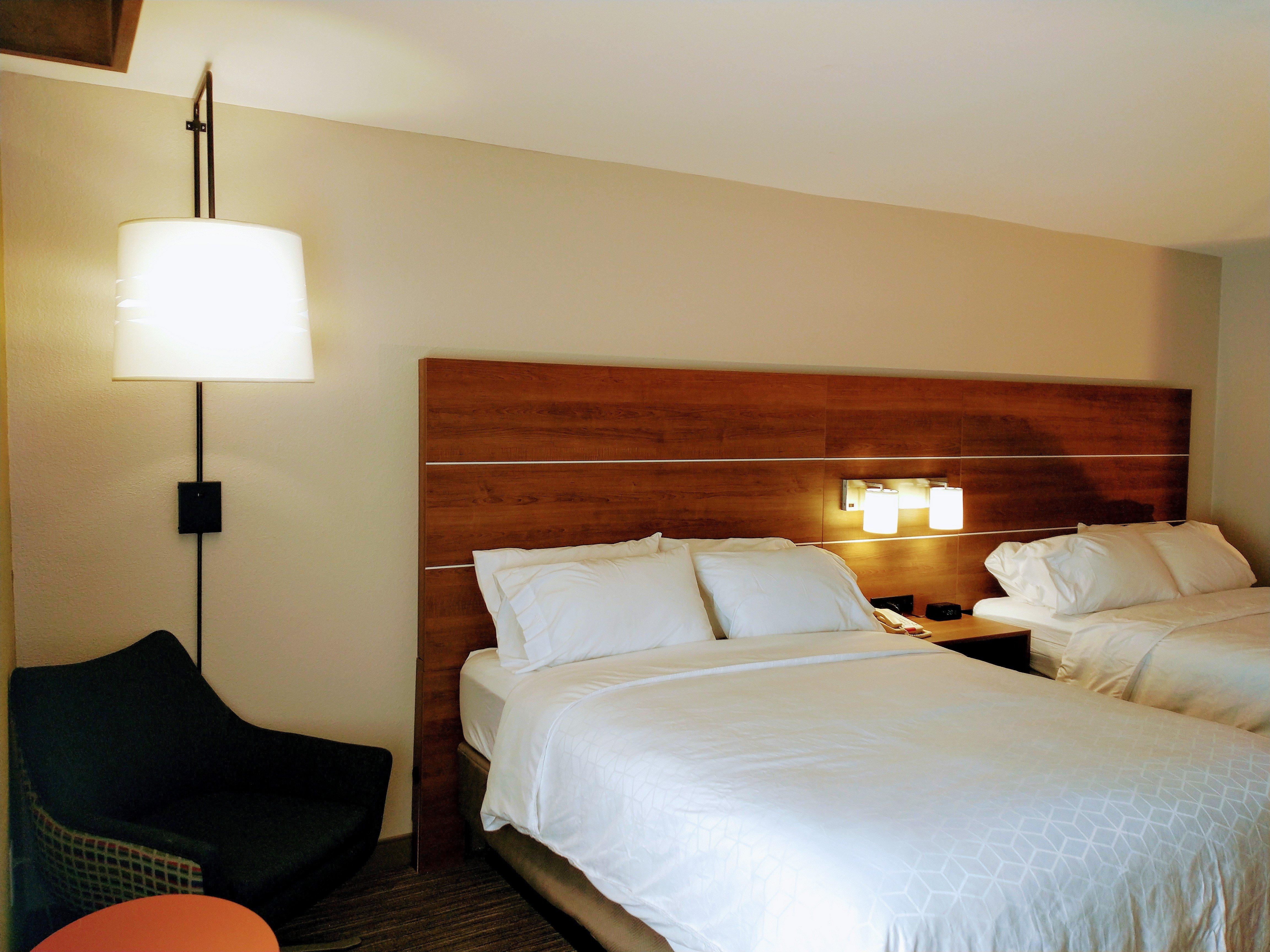 Holiday Inn Express Hotel & Suites Madison By Ihg Zewnętrze zdjęcie